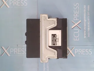 Toyota Hilux 2.7  Computer Box  ECU 89661-0KA40 896610KA40 89661 0KA40  RB75100-2660 12V RB75100 266