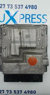 Mercedes Benz C-Class W204 1.8 16V ECU A2711502779 HW A0044467540 5WK90713 [07]