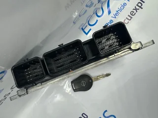 Nissan Impendulo NV350 ECU (7Q) 100915 J64 NEC000-652