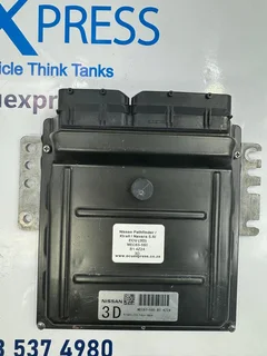 Nissan Pathfinder Xtrail Navara 5.6I ECU (3D) MEC83-580 B1 4Z24 3D