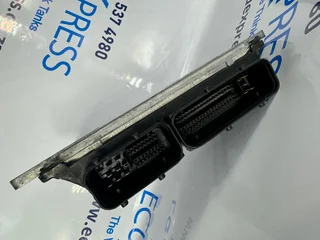 Nissan Pathfinder Xtrail Navara 5.6I ECU (3D) MEC83-580 B1 5608 3D