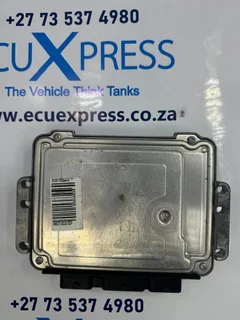 Renault Megane Scenic II 1.9DCI ECU 0281011776 8200391966 8200386508