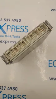 Toyota HIlux D4D 2KD-FTV 2001-2004 ECU 89666-35530 175800-6073 12V