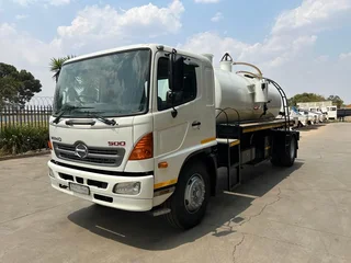 Honey Sucker and Vacuum teucks