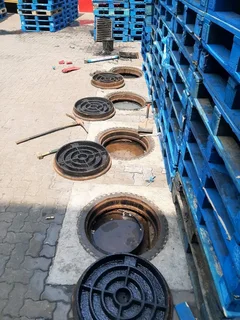 Honey Sucker and Vacuum teucks