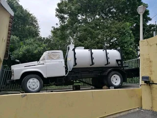 Honey Sucker, Vacuum Truck 12000lt. Pooh patrol