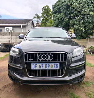 AUDI Q7 3.0 TDI QUATTRO S-LINE 7 SEATER