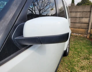 Land Rover used spares - Discovery 4 door mirrors for sale