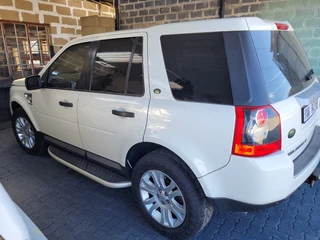 Land Rover used spares - Freelander 2 doors for sale