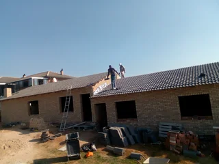 Carpenter available  from  29/12/2025