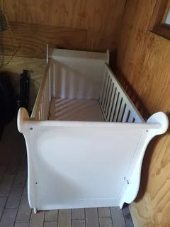 Sleigh Baby Cot
