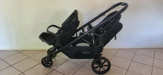 Chelino Twin Pram