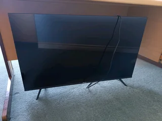 Hisense 43&#39; FHD TV for sale R2700