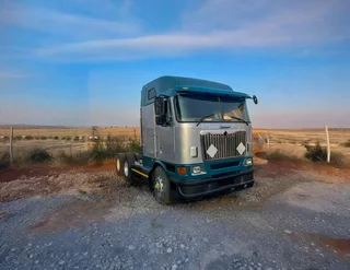 2011 - International 9800i Mid Roof 6x4 Truck now on sale