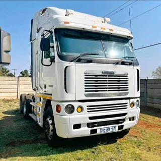 2011 - Freightliner Argosy CAT C15 515 Double Axle Truck now on sale- Excellent condition