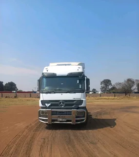 2015 - MERCEDES BENZ ACTROS 2644 Double Axle Truck now on sale  - Excellent condition