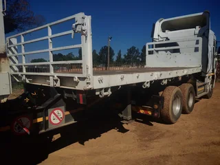 2000 - Hendred 6/12 Superlink Flat Deck Trailer now on sale - Excellent condition