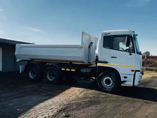 2011 - Nissan UD 390 10 Cube Tipper truck now on sale - Excellent condition