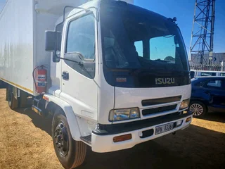 Price Drop! 2010 Isuzu Fsp 8 Ton Box Body Truck | R350,000​ | Located: Pretoria