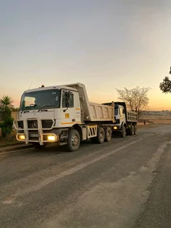 2009 Mercedes-Benz Actros 3331 – Fully Serviced, Only 553,845 km – R495,000 (Was R525,000) – Vryheid