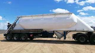 2013 Aluminium Dry Bulk Tanker – Fully Refurbished, Cement-Ready, With Blower – R750,000 (Durban)