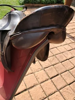 Trident Horse Saddle