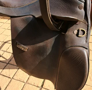 Trident Horse Saddle