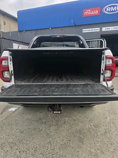 TOYOTA GD6 2.8 AUTO D/CAB  R549,999(NEG)