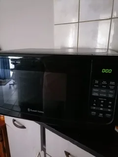 Russel Hobbs microwave