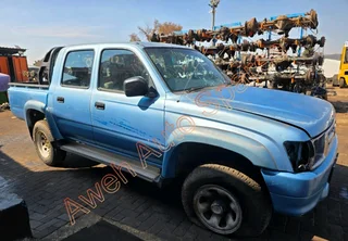 Toyota Hilux 2700i (3RZ) 4x2 Stripping For Spares