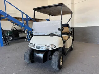 EZGO RXV GOLF CART