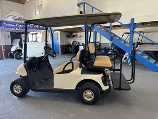 EZGO RXV GOLF CART