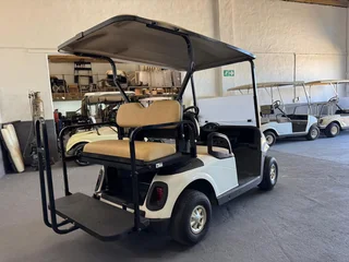 EZGO RXV GOLF CART