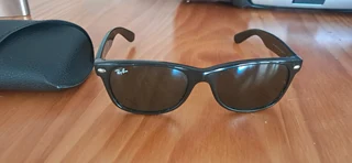 Raybans wayfarer for sale.