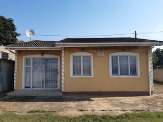 2 Bedroom freestanding house for rent in Grove End, Phoenix