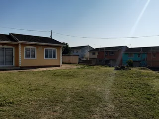 2 Bedroom freestanding house for rent in Grove End, Phoenix