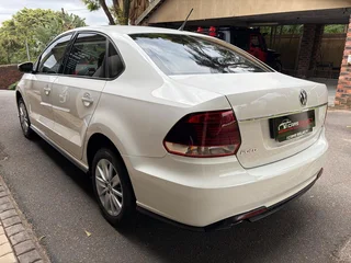 2020 Volkswagen Polo Sedan 1.6i Comfortline Tiptronic