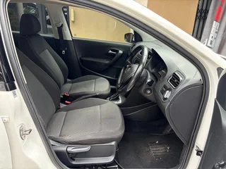 2020 Volkswagen Polo Sedan 1.6i Comfortline Tiptronic