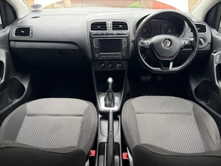 2020 Volkswagen Polo Sedan 1.6i Comfortline Tiptronic