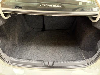 2020 Volkswagen Polo Sedan 1.6i Comfortline Tiptronic