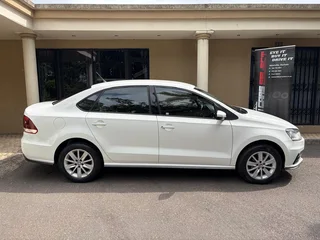 2020 Volkswagen Polo Sedan 1.6i Comfortline Tiptronic