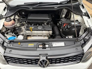 2020 Volkswagen Polo Sedan 1.6i Comfortline Tiptronic