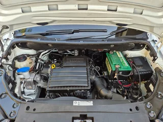 2022 Volkswagen Caddy Crew Bus 1.6i