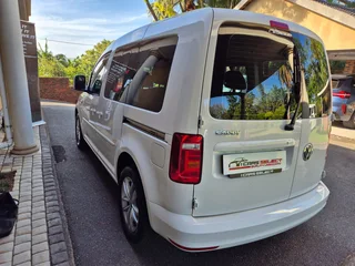 2022 Volkswagen Caddy Crew Bus 1.6i