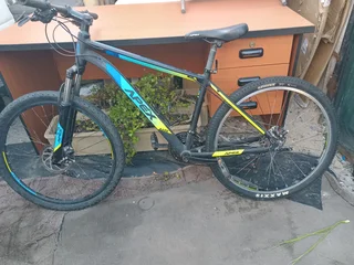 Apex A600 mountain bike size 26