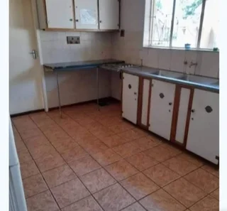 Rooms - Ad posted by Allison Jacobs