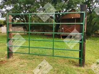 Cattle kraal panels for sale
