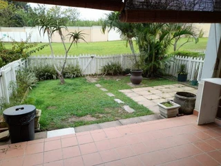 Pet friendly garden unit - Sheffield Manor - R8500