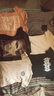 Mens clothing, small to medium