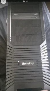 Gigabyte ga-h77m-d3h intel i7 3770 and a dell se2422h fhd monitor